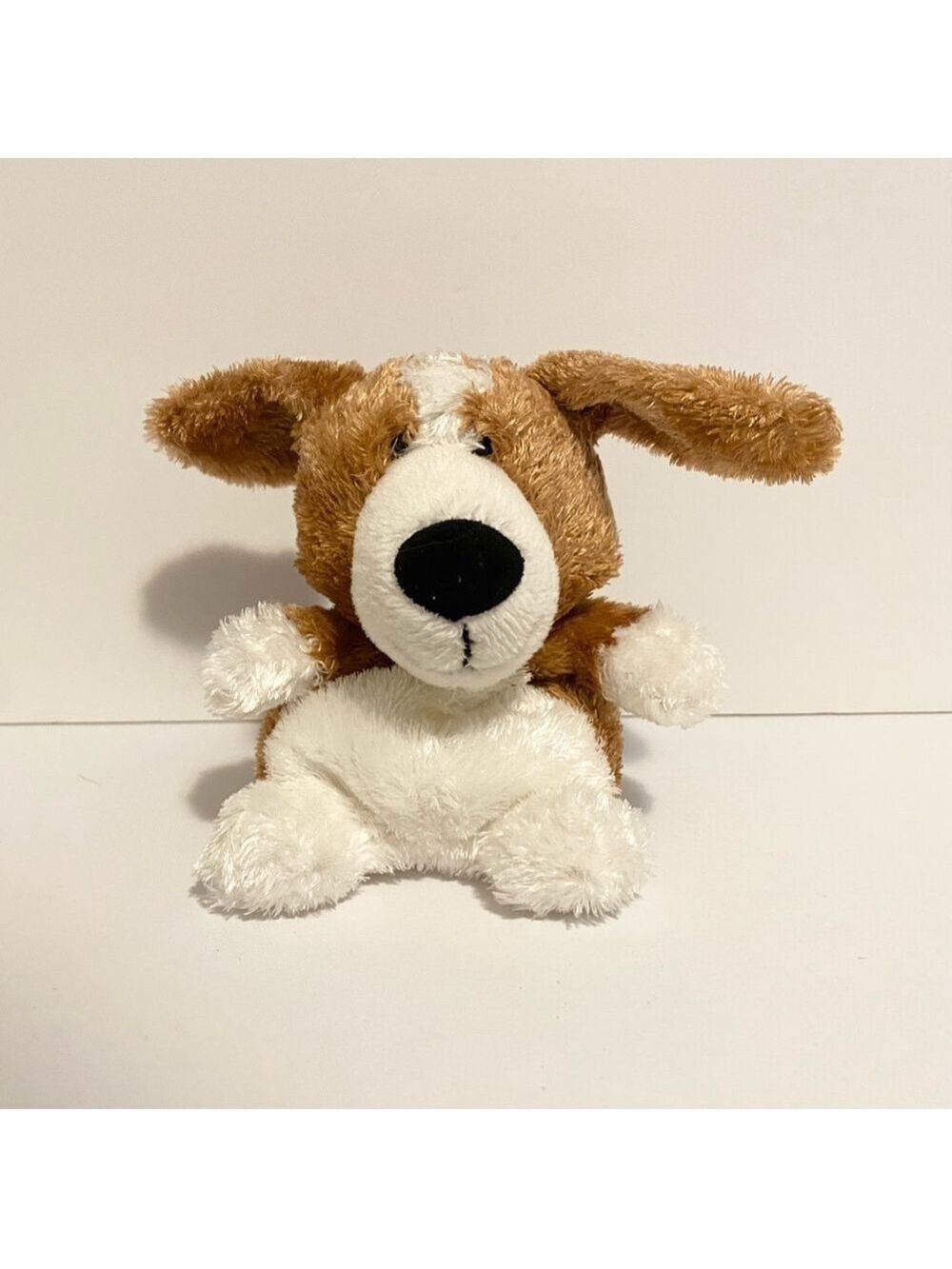 Russ Luvvies Mark the Basset Hound Dog Plush 5” Mini Beanie Brown White Puppy